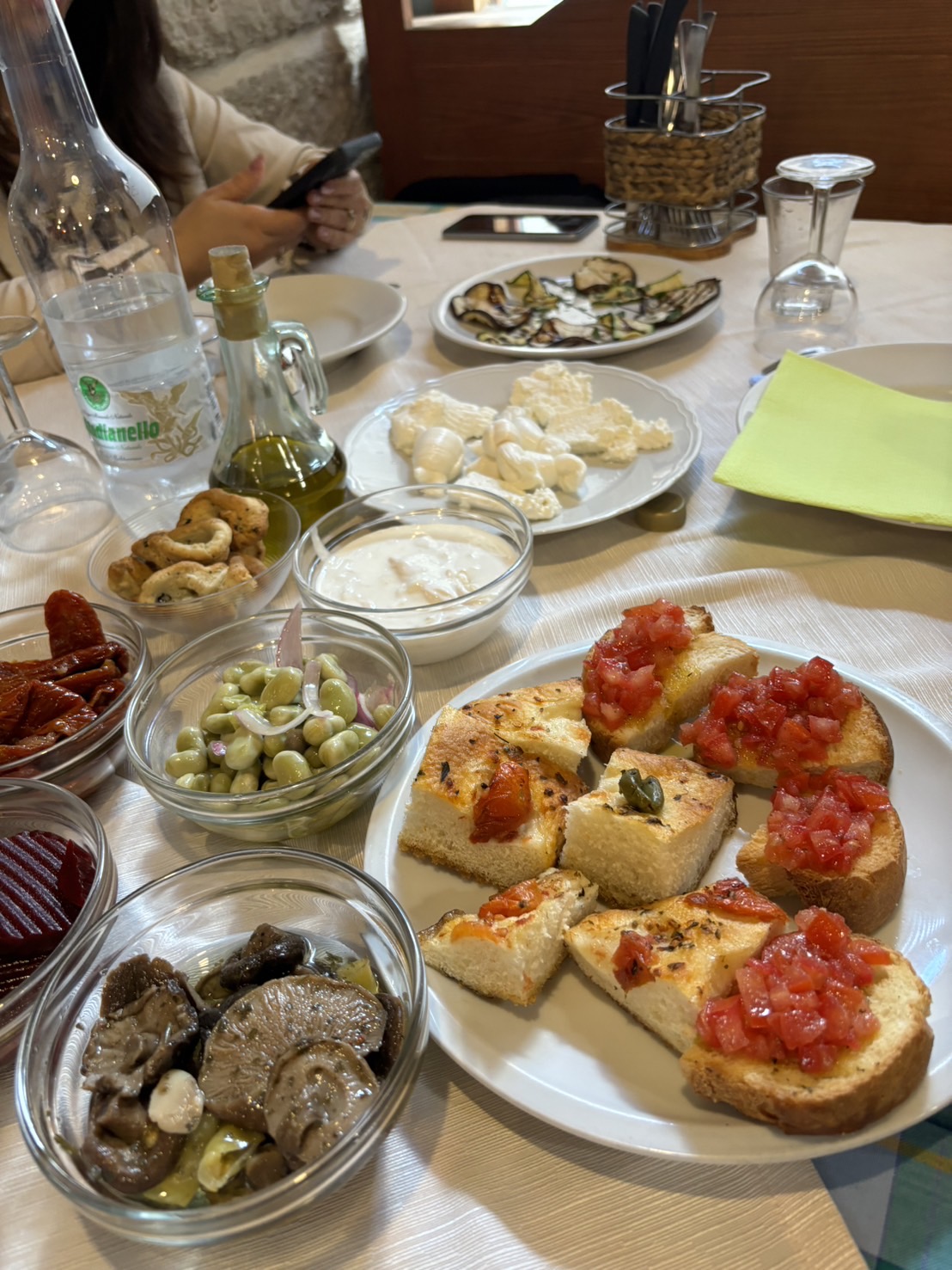 Il cibo unisce i cuori.